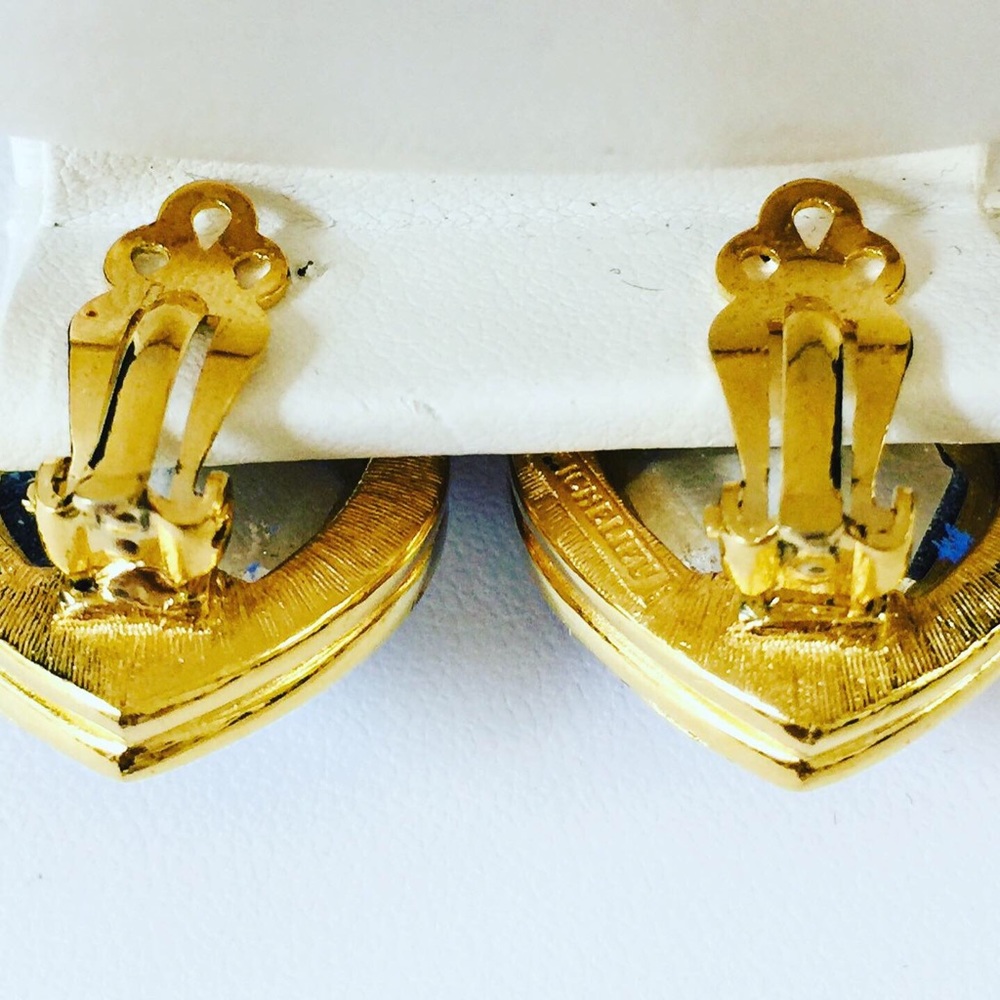Vintage Signed Richelieu Heart Clip On Earrings - image 4